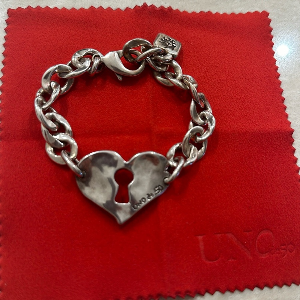 UNOde50 Look Look Bracelet